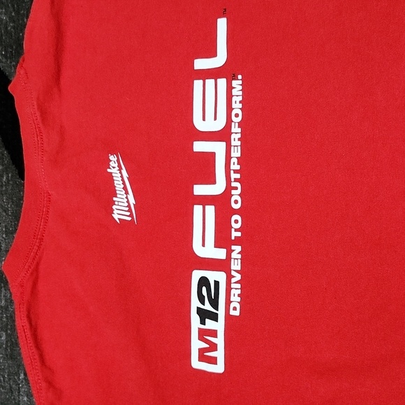 MILWAUKEE DRIVEN TO OUTPERFORM M12 FUEL CREW-NECK TEE-SHIRT LARGE - Picture 12 of 14